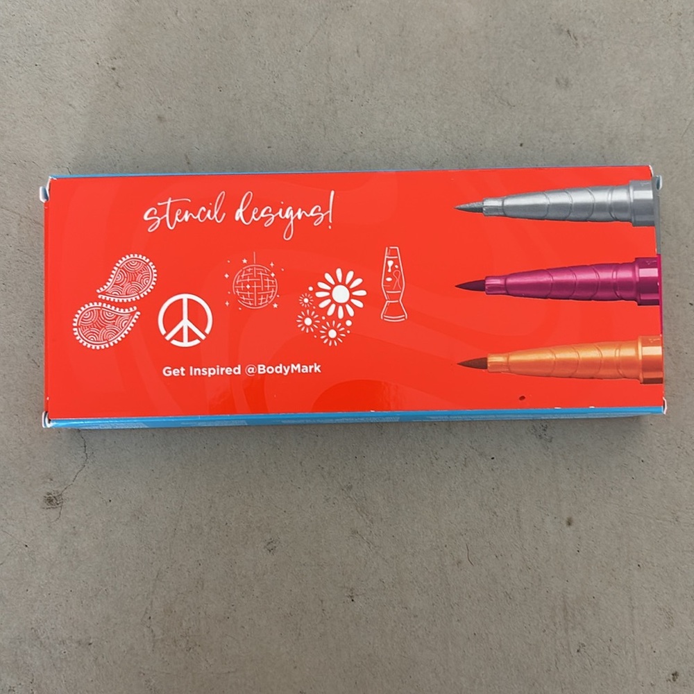 NIB Bodymark Groovy Temporary Tattoo Markers with 3 stencil sheets